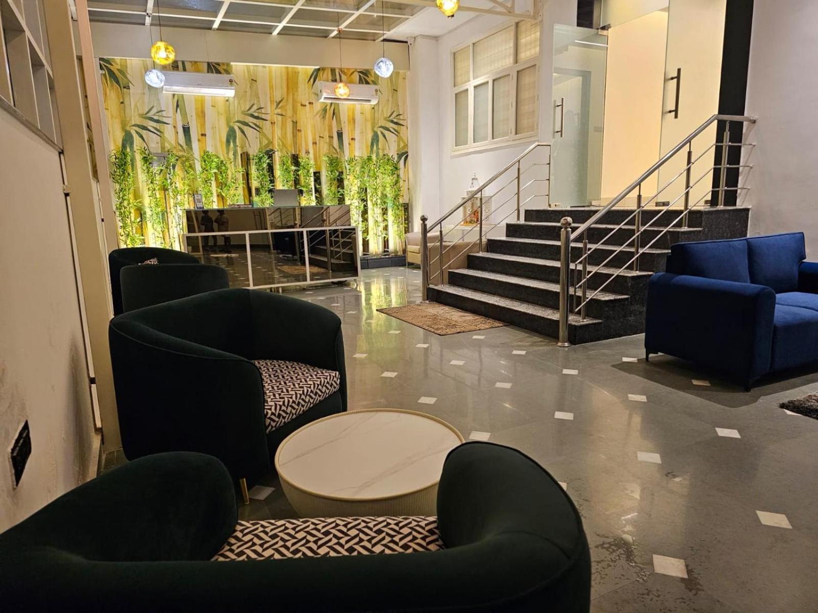 Hotel The Glass House نويدا الكبرى المظهر الخارجي الصورة