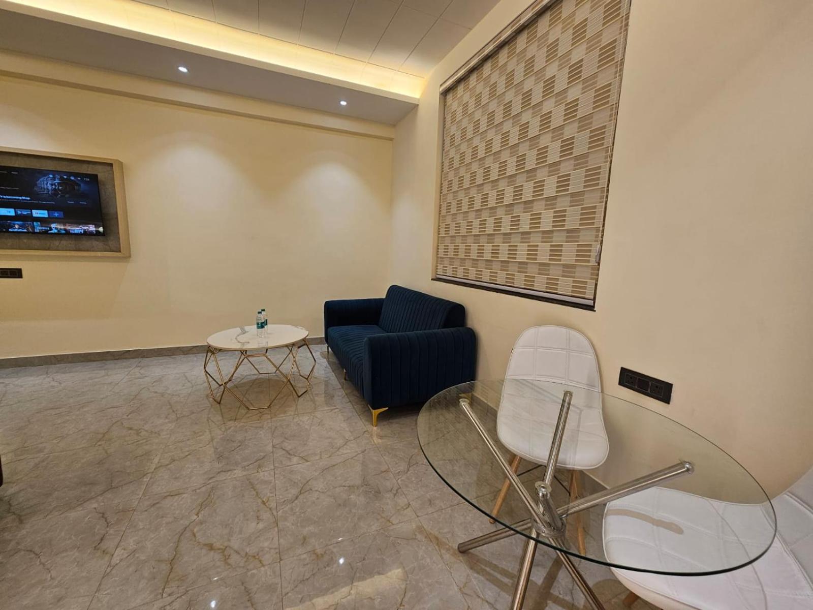 Hotel The Glass House نويدا الكبرى المظهر الخارجي الصورة
